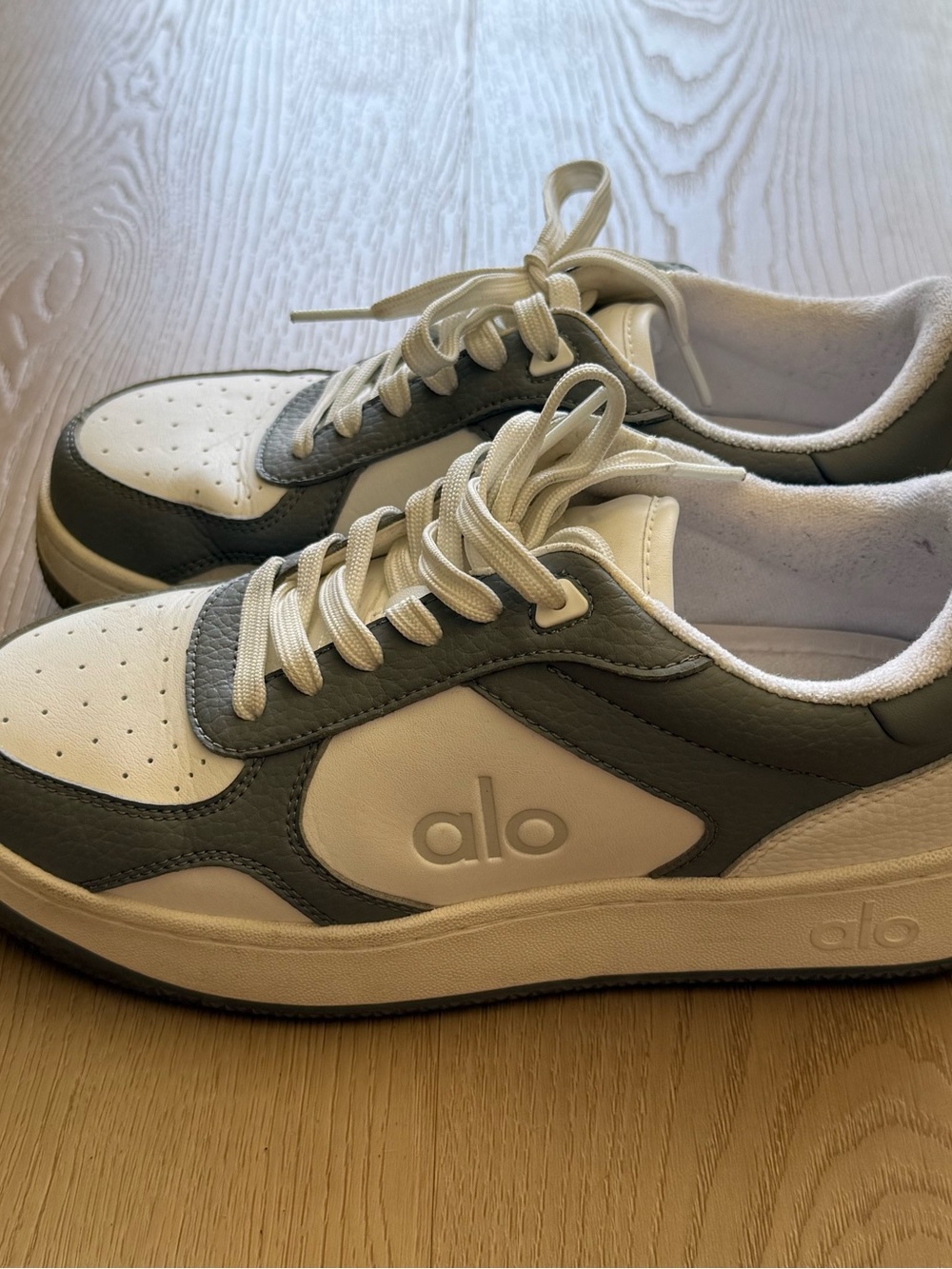 ALO Recovery Sneakers